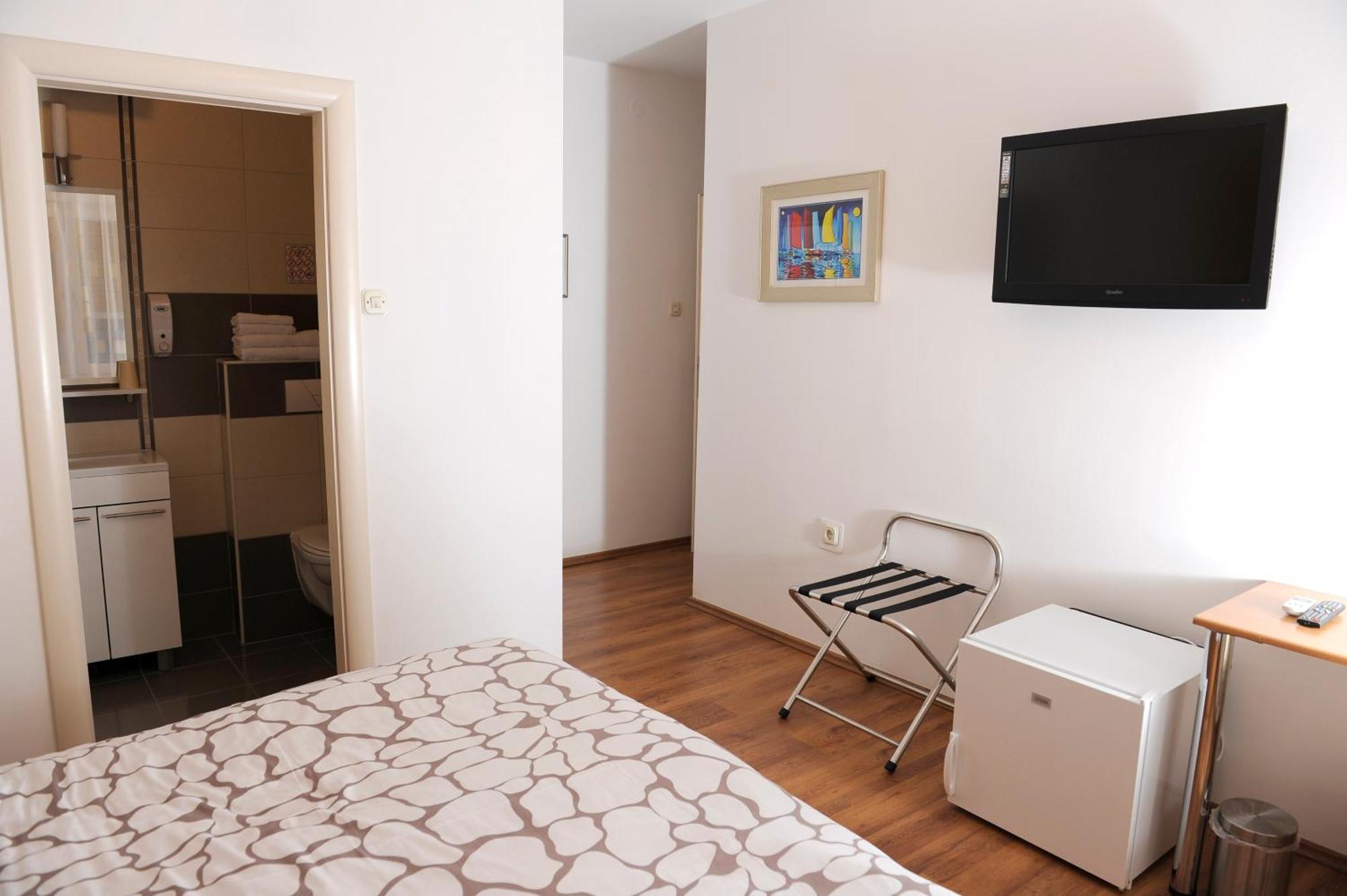 سبليت Blue Tree Rooms الغرفة الصورة
