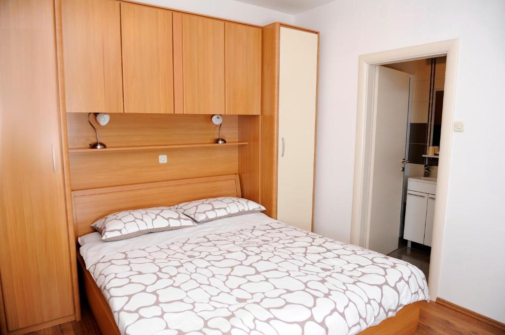 سبليت Blue Tree Rooms الغرفة الصورة