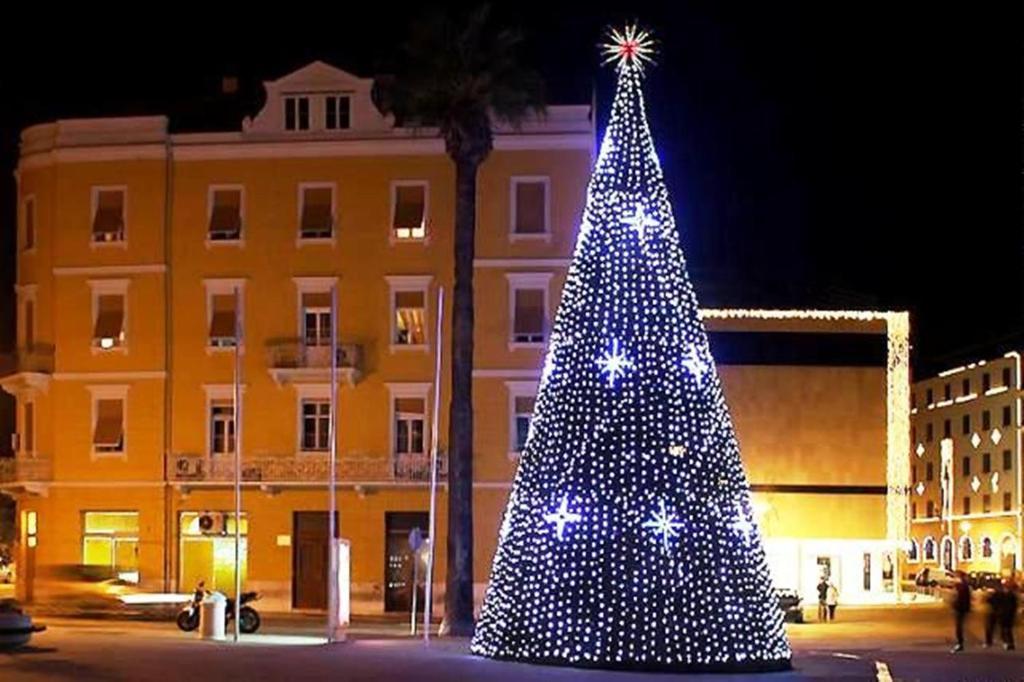 سبليت Blue Tree Rooms المظهر الخارجي الصورة